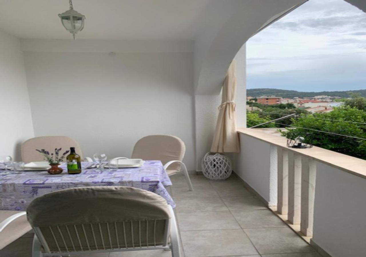 Holiday Apartments Lucic - Feels Like Home, Away From Home Razanj Exterior photo